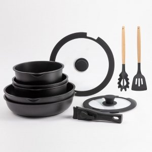 promo BERGNER Click&Cook - Batterie de cuisine avec poignée amovible 2 poêles, 2 casseroles, 1 sauteuse, 2 couvercles et 2 ustensiles - En fonte d'aluminium - Revêtement antiadhésif marbre noir