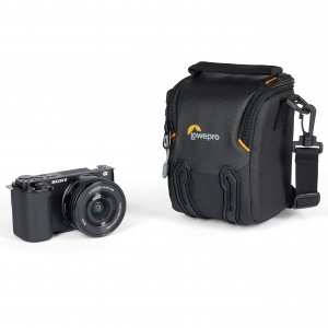 promo Lowepro Adventura SH 115 III, Sac à Bandoulière pour Appareil Photo avec Sangle Réglable/Amovible, Sac à Dos pour Appareil Photo Hybride, Compatible avec Sony Alpha 6000 Series, Noir