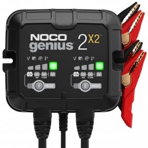 promo NOCO GENIUS2X2, Chargeur de Batterie de Voiture 4A (2A/Banque), Chargeur de Batterie 6V et 12V, Mainteneur de Batterie, Chargeur d'entretien et Désulfateur pour Batteries Auto, Moto, AGM et Lithium