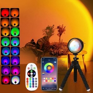 promo QUIGO Sunset Lamp Lampe Coucher de Soleil Veilleuse Led Chambre Neon Projecteur Lumiere Led Gaming Lampe de Chevet/Bureau Rgb Ambiance Decoration Chambre Fille Aesthetic Room Decor