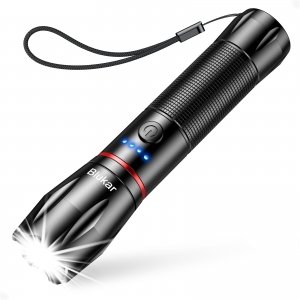 promo Blukar Lampe Torche LED Rechargeable,2000L Lampe de Poche LED Ultra Puissante, Lampe Tactique en Aluminium, IPX6 Étanche, 5 Modes d'éclairage & Zoomable pour Camping/Randonnée/Urgence