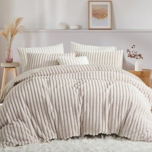 promo Tospass Stripe Housse de Couette Flanelle 200x200 2 Personnes Adulte Polaire Fausse Fourrure Hiver Chaude Beige Parure de Lit Réversible Velours avec Fermeture Éclair avec 2 Taies d'oreiller 65x65 cm