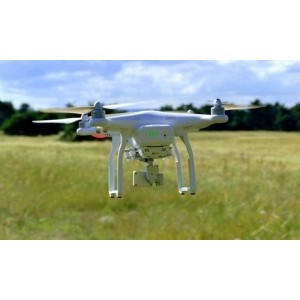 promo Pour 1 à 4 personnes : 1 baptême de pilotage de drone d 1h30