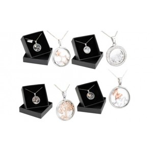 promo Collier avec pendentif orné de cristaux Swarovski® : 1 / Papillon / Coffret cadeau