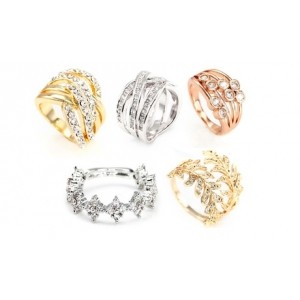 promo Bagues en cristaux Swarovski ® ornés d un placage en or 18k : Bague en cristal / Or rose / 18 mm